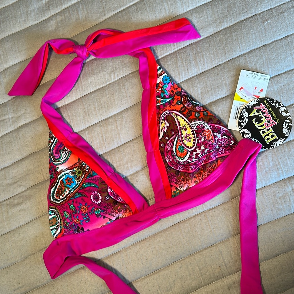 NEW, BECCA Fuchsia paisley Bikini Top, size medium